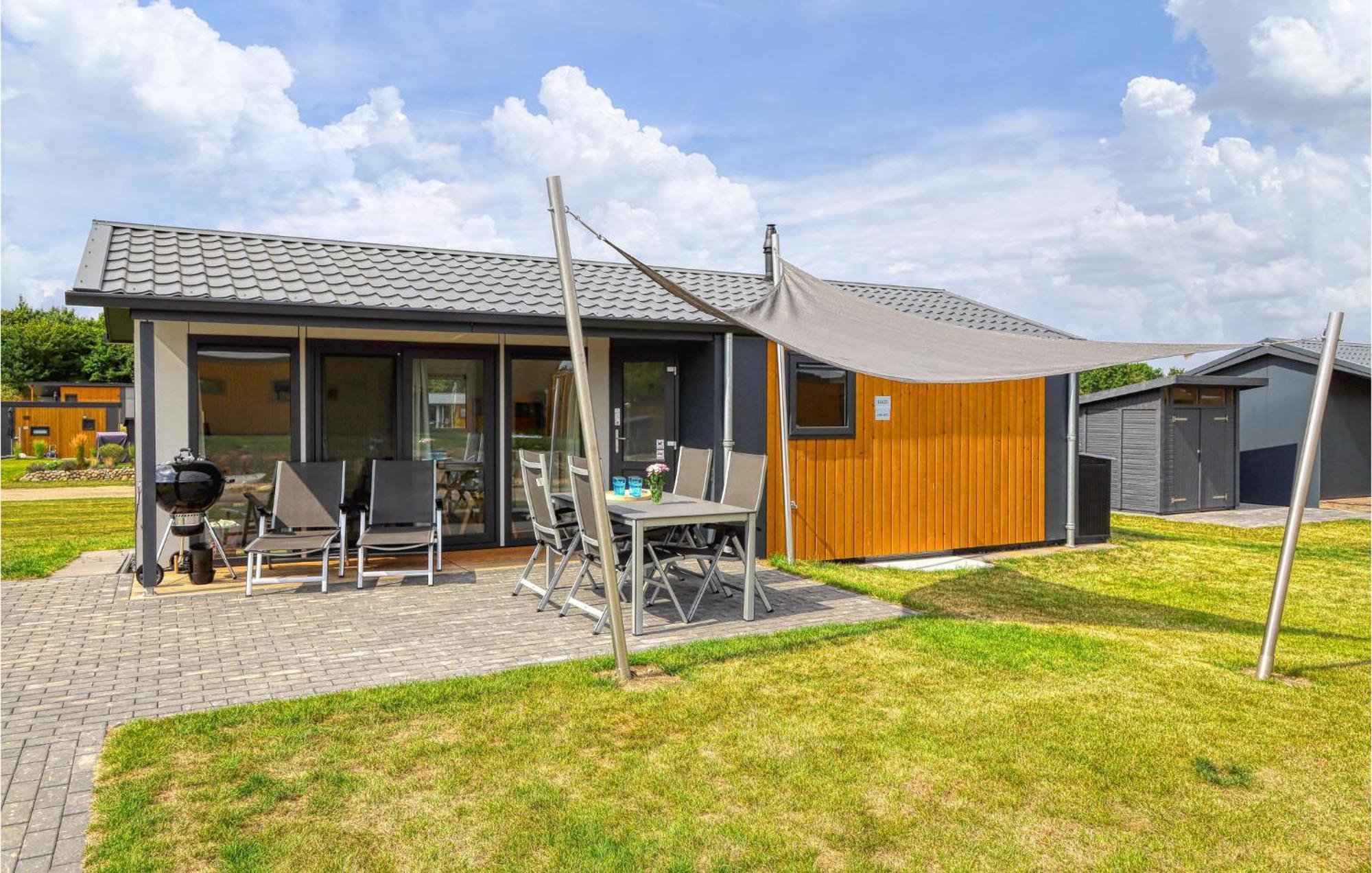 Lovely Home In Suesel With Wifi Susel Bagian luar foto